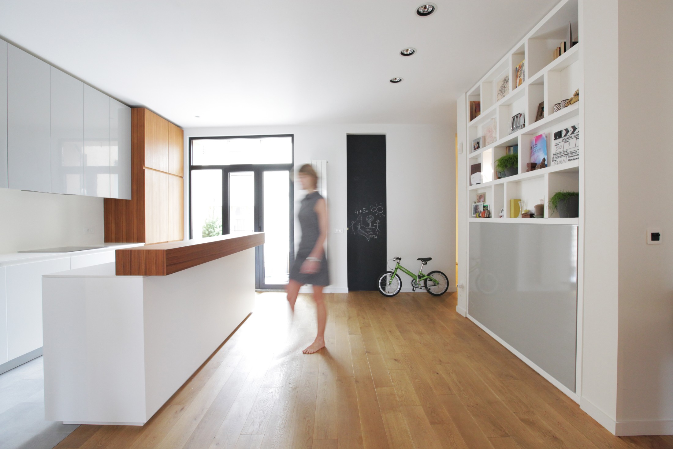 Apartment S&M